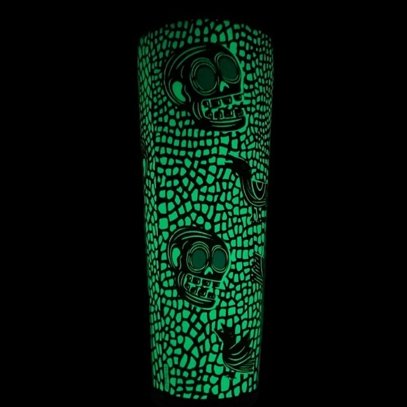 Starbucks 2020 Glow-in-the-Dark Halloween Cold Cup 24 oz. - Picture 2 of 10
